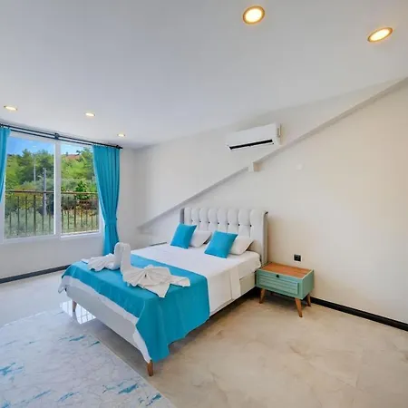 With Pool - Villa Fethiye